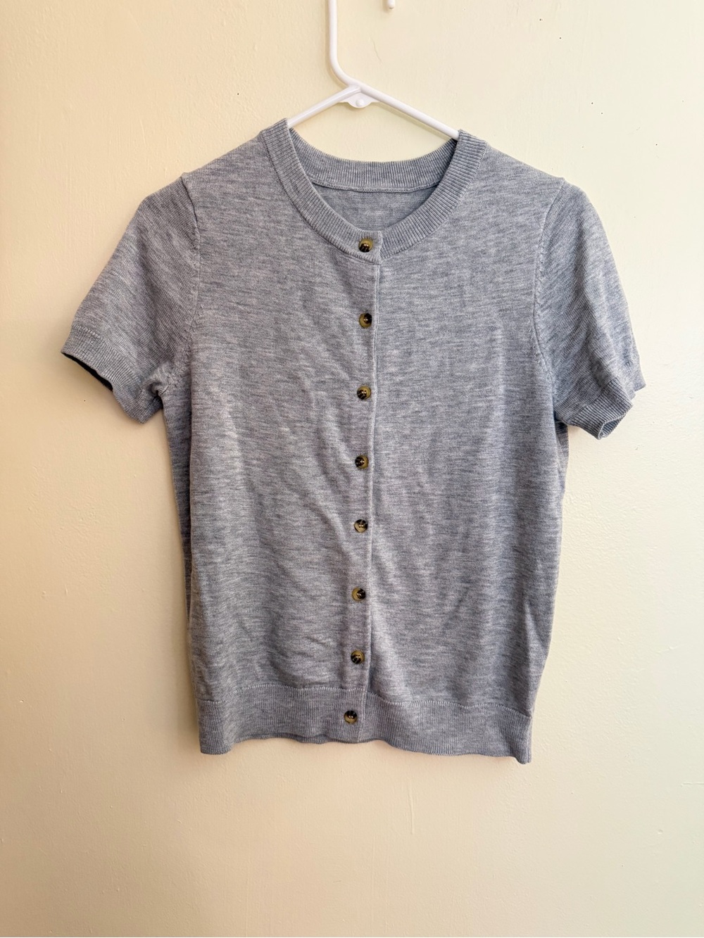 Short-Sleeve Grey Cardigan